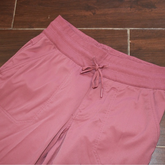 The North Face Women's Size Small Regular Rose Wind Pants - Picture 4 of 8